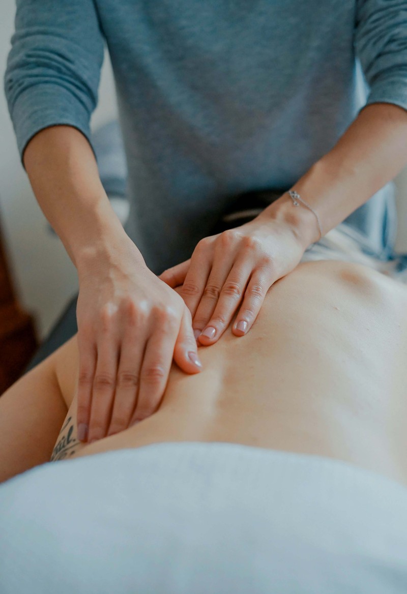 Wohltuende Massage © Toa Heftiba on Unsplash