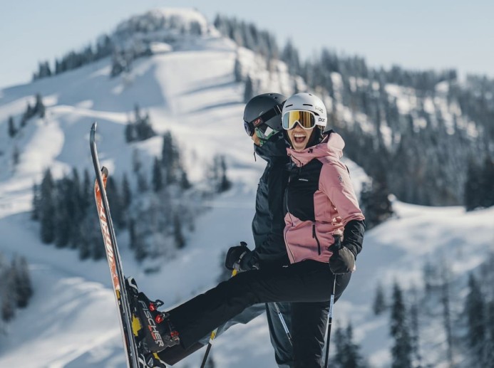 Skifahrer in Snow Space Salzburg © Tourismusverband St. Johann