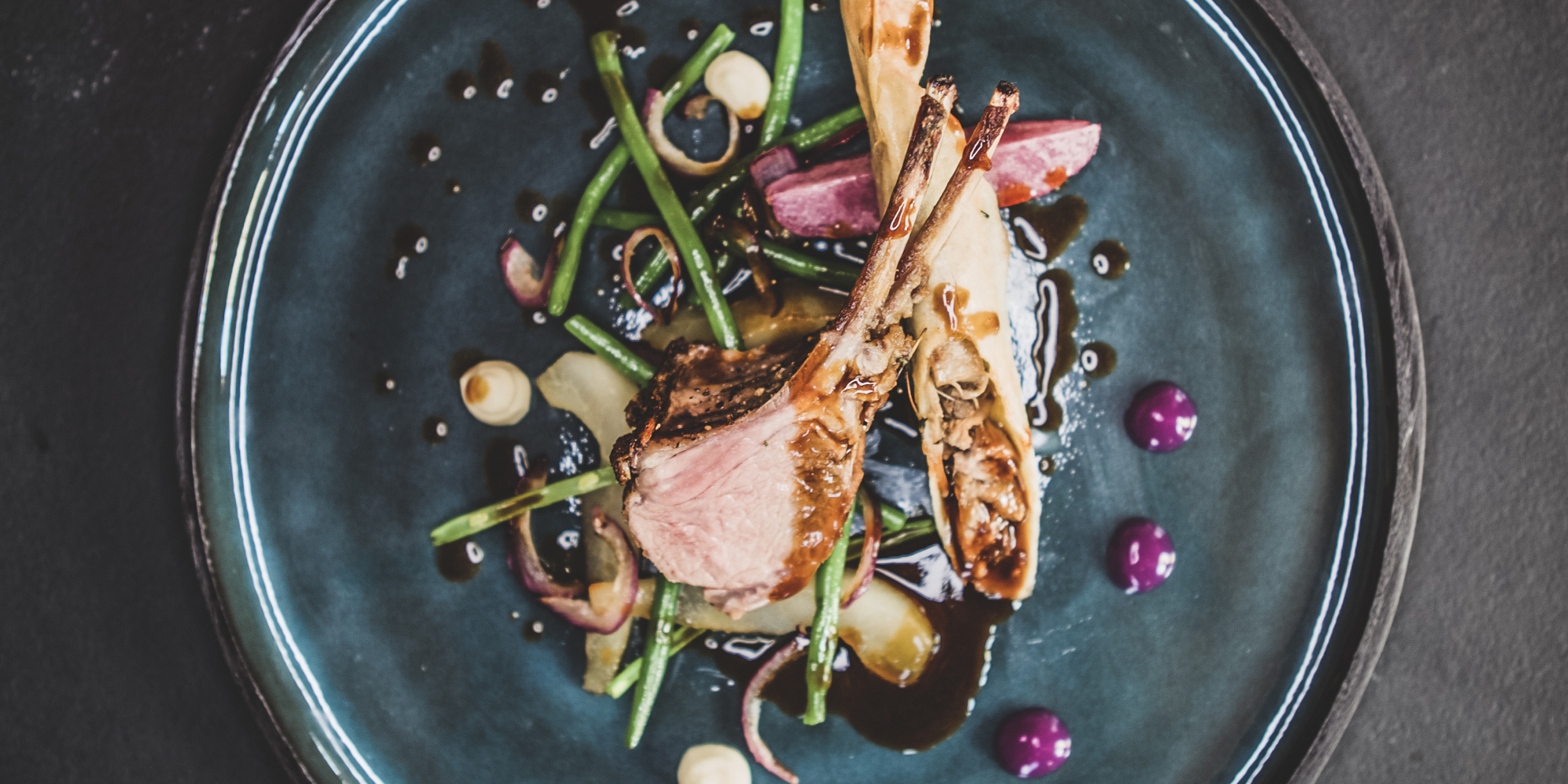 Fein garnierte Gerichte in der gehobenen Gourmetküche des 4-Sterne Hotel Montanara in Flachau