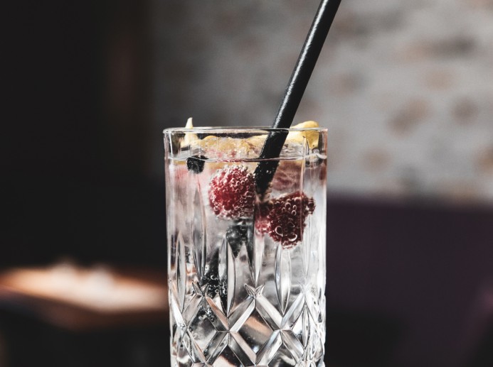 Drink an der Montanara Hotelbar